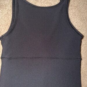 Lululemon Power Pivot Tank Top Reversible Ribbed Black Size 0 MRSP $58